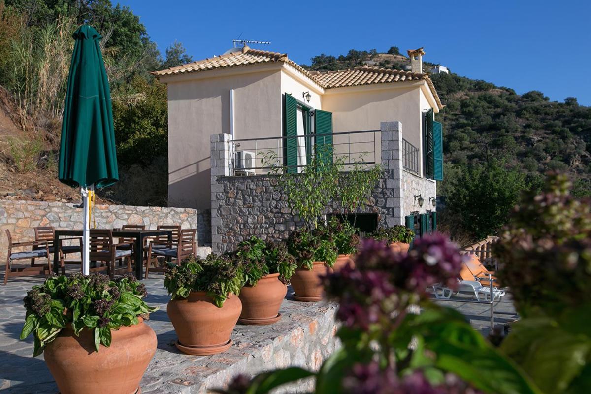 Kissakas Villas Leonidio Exterior photo